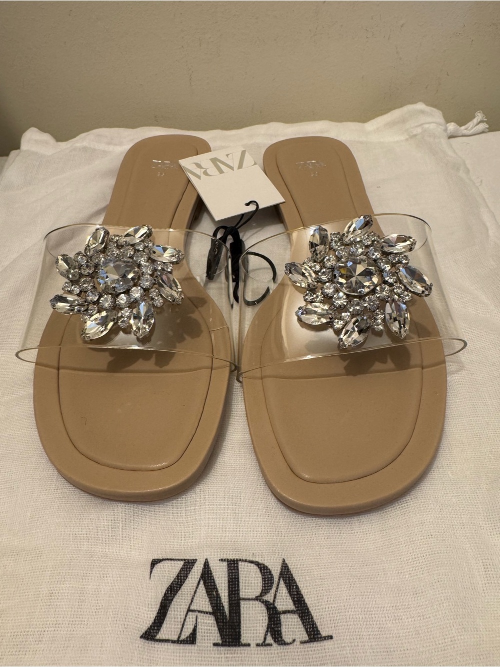 Zara Clear Vinyl Embellished Rhinestone Flat Sandal Slides Sz 39 US 8 NWT